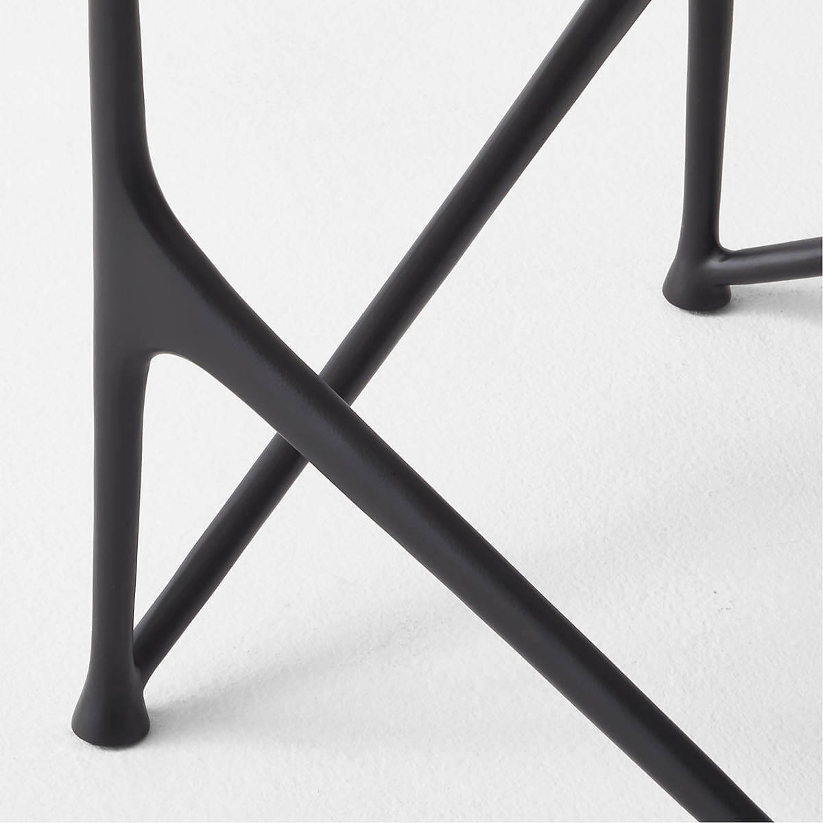 إطار سرير أنيق